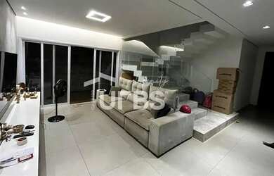 Imagem 3: Sobrado no Jardins Valência, próximo a portaria