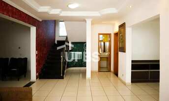 Imagem 5: VENDO CASA SOBRADO - ST.JAÓ