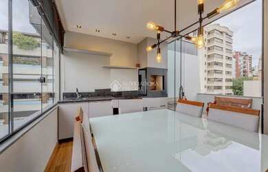 Imagem 2: Belíssima cobertura de 1 dormitórios com garagem