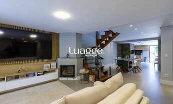 Imagem 7: Linda casa em Ipanema mobiliada, recentemente reformada, com aproximadamente 220 m² de áre