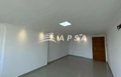 Imagem 3: EXCELENTE SALA COMERCIAL COM BANHEIRO, EM LOCALIZAÇÃO PRIVILEGIADA, PRÓXIMA A BANCOS, REST