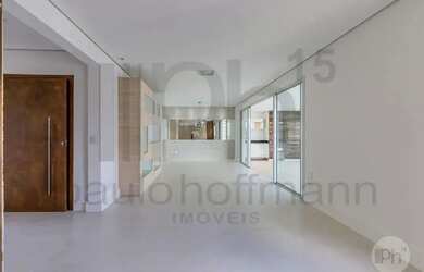 Imagem 3: Prédio neoclássico muito charmoso