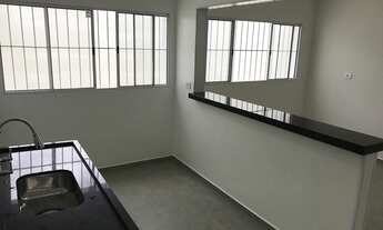 Imagem 4: Sobrado para venda possui 180 metros quadrados com 4 quartos