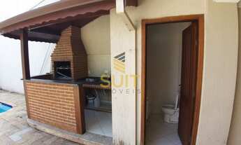 Imagem 7: Lindo Sobrado em Condomínio com 3 Suítes, Piscina, Ar-Condicionado, Aquecimento Solar com