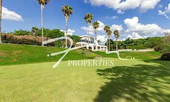 Imagem 5: Casa de condomínio para venda possui 1308 metros quadrados com 8 quartos