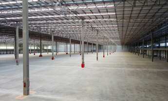 Imagem 2: Galpão/Depósito/Armazém para aluguel possui 1600 metros qua