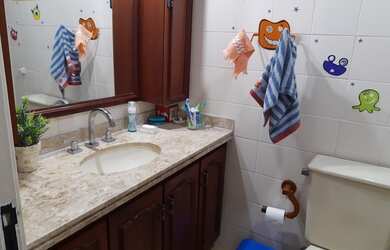 Imagem 7: Apartamento para venda possui 85 metros quadrados com 2 quartos em Santa Rosa - Niterói