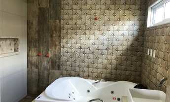 Imagem: Casa com galpão de alto padrão