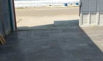 Imagem 3: Sobrado de frente para o mar matinhos