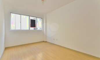 Imagem 3: Curitiba - Apartamento Padrão - Água Verde