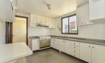 Imagem 4: Mahogany - Curitiba