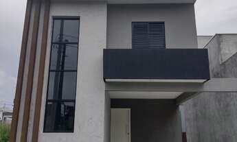 Imagem: Casa 3 dorm. Em Condomínio Fechado