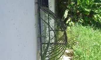 Imagem 3: Vende-se na casa da ilha de Coroa