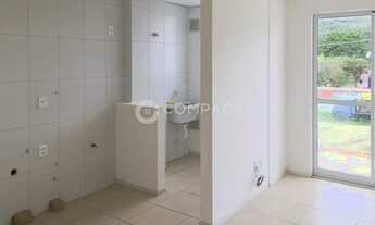 Imagem 2: Apartamento de 2 dormitórios a 900 metros da praia da Cachoeira do Bom Jesus