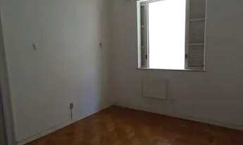 Imagem 5: Vendo Quarto e Sala com 35 m2 em Bairro Peixoto - Copacabana - RJ