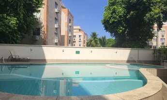 Imagem 6: Apartamento ao lado do prezunic da freguesia