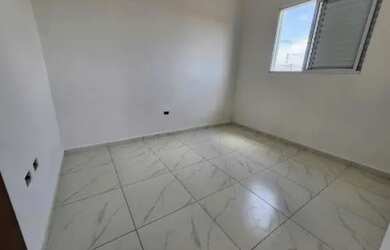 Imagem 7: Casa à 150 mts do mar, com 02 dormitórios e piscina! Itanhaém/SP