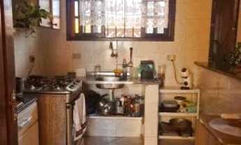 Imagem 2: Casa no Cibratel 2, possui piscina e 2 quartos. Itanhaém/SP