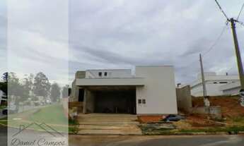 Imagem 7: Novíssima casa no condomínio fechado Central Parque, em Salto/SP, com 226 m² de área útil