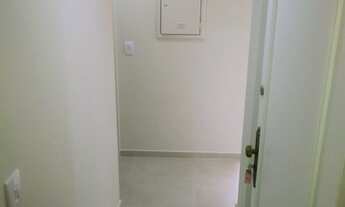 Imagem 2: Apartamento para venda possui 62 metros quadrados com 2 quartos em Gonzaga - Santos - SP