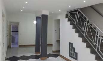 Imagem: Sobrado para VENDA, possui 253 metros quadrados