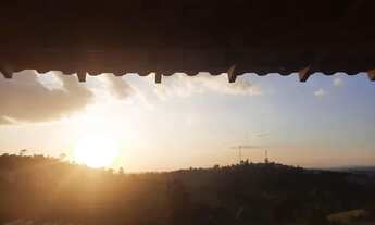 Imagem: Area de 1000 metros, com construção de