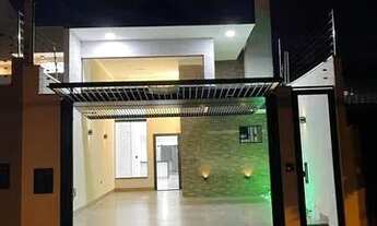 Imagem 2: Casa para Venda em Maringá, Recanto dos Magnatas, 3 dormitórios, 3 suítes, 1 banheiro, 2 v