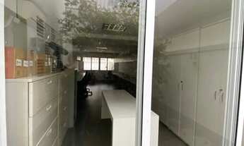 Imagem 6: Casa para aluguel e venda com 180 metros quadrados com 3 quartos