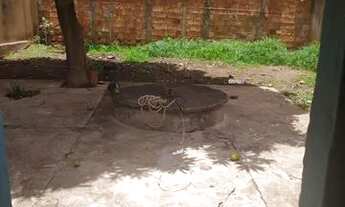 Imagem 7: Casa para venda tem 300 metros quadrados com 2 quartos em Setor Garavelo - Aparecida de Go