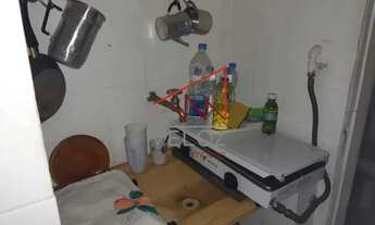 Imagem: Kitnet/Conjugado / Residencial / Centro