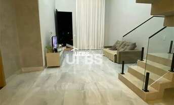 Imagem 2: Excelente Oportunidade ! Sobrado 4 suítes no Condomínio Jardim Veneza