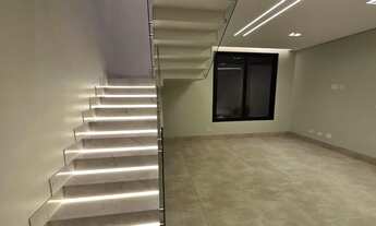 Imagem 2: Sobrado Luxuoso - 4 suítes e piscina