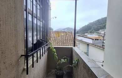 Imagem: Sobrado para Venda em Teresópolis, Vale