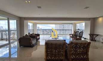 Imagem 2: Apartamento à venda | 264m² | 1 por andar | 4 suítes | 5 vagas