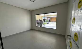 Imagem 7: Linda casa recem construída