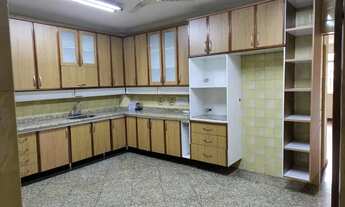 Imagem 3: Casa para venda com 420 metros quadrados com 4 quartos