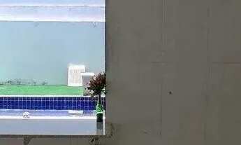 Imagem 2: Casa à venda em rua pública