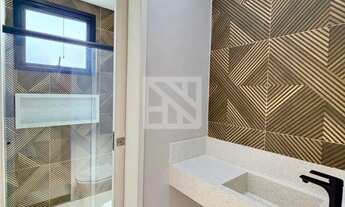 Imagem 6: Sobrado em Condomínio com 5 suítes, Espaço Gourmet e Piscina