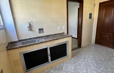 Imagem 3: Lindo 2 Quartos Pechincha c/ garagem