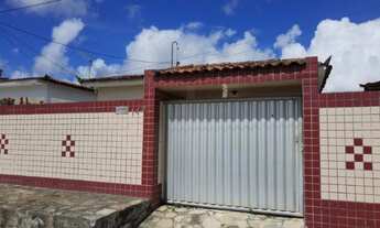 Imagem: Casa com 3 quartos sendo 1 suíte com piscina