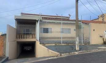 Imagem 1: Casa no jardim Monte Líbano Vendo