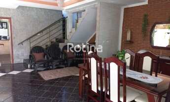 Imagem: Casa para aluguel, 3 quartos, 1 suíte