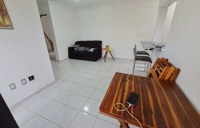 Imagem 3: Bessa - Alugo apartamento com 2/4, posição sul, primeiro andar, bastante ventilado