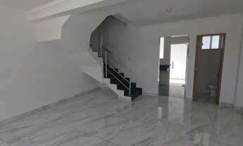 Imagem 3: Casa geminada duplex independente, 3 quartos sendo 1 suíte e 1 vaga de garagem que cabem 2