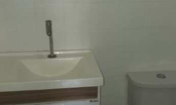 Imagem 6: Apartamento para venda possui 60 metros quadrados com 2 quartos