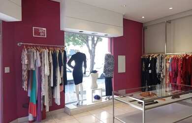 Imagem 2: Loja roupa feminina completa