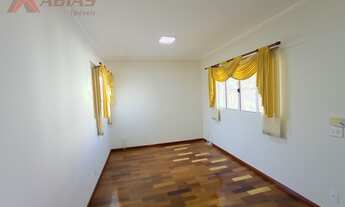 Imagem: Casa de 3 quartos para compra ou aluguel