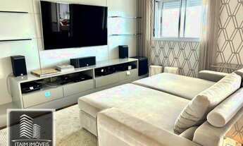 Imagem 4: Apartamento para aluguel possui 243 metros quadrados com 3 quartos em Itaim Bibi - São Pau