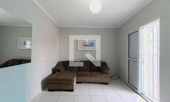 Imagem 4: Casa para Aluguel - Vila Pedroso, 2 Quartos, 120 m2