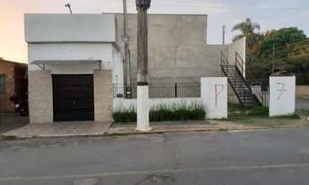 Imagem: Imperdível Terreno de esquina com loja